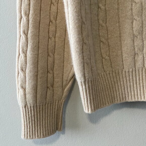 BERK Cashmere Lorne Cable "Linen" Colour 4-ply Sweater - Picture 9 of 12